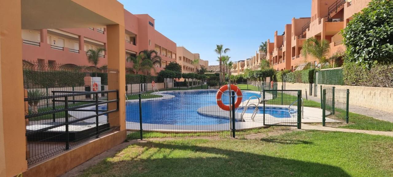 Homes Of Spain, Apartamentos Paraiso De Vera Playa, Ed Tahiti, Bajo G A Pie De La Playa, Vistas Piscina Exterior foto