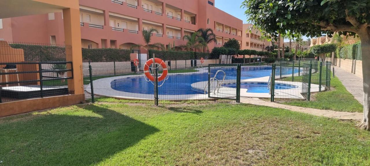 Homes Of Spain, Apartamentos Paraiso De Vera Playa, Ed Tahiti, Bajo G A Pie De La Playa, Vistas Piscina Exterior foto